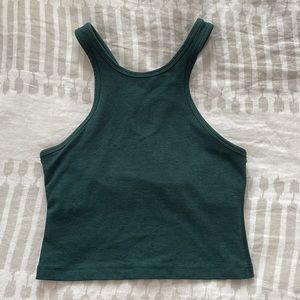 Beyond Yoga Studio Crop in Forest Green Pine